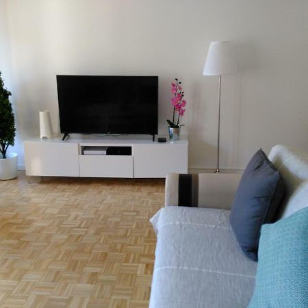 Bel Et Spacieux Appartement De 84 M² Avec Parking Tres Proche Du Metro Garibaldi ليون المظهر الخارجي الصورة