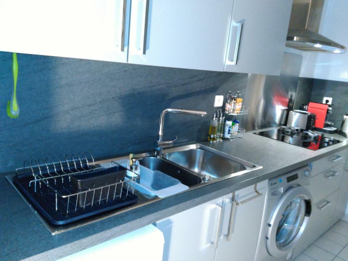 Bel Et Spacieux Appartement De 84 M² Avec Parking Tres Proche Du Metro Garibaldi ليون المظهر الخارجي الصورة