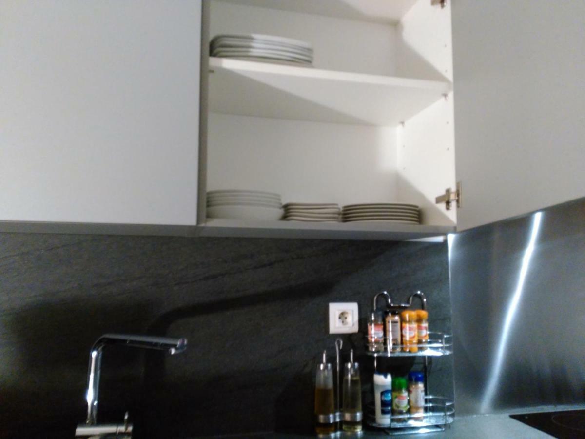 Bel Et Spacieux Appartement De 84 M² Avec Parking Tres Proche Du Metro Garibaldi ليون المظهر الخارجي الصورة