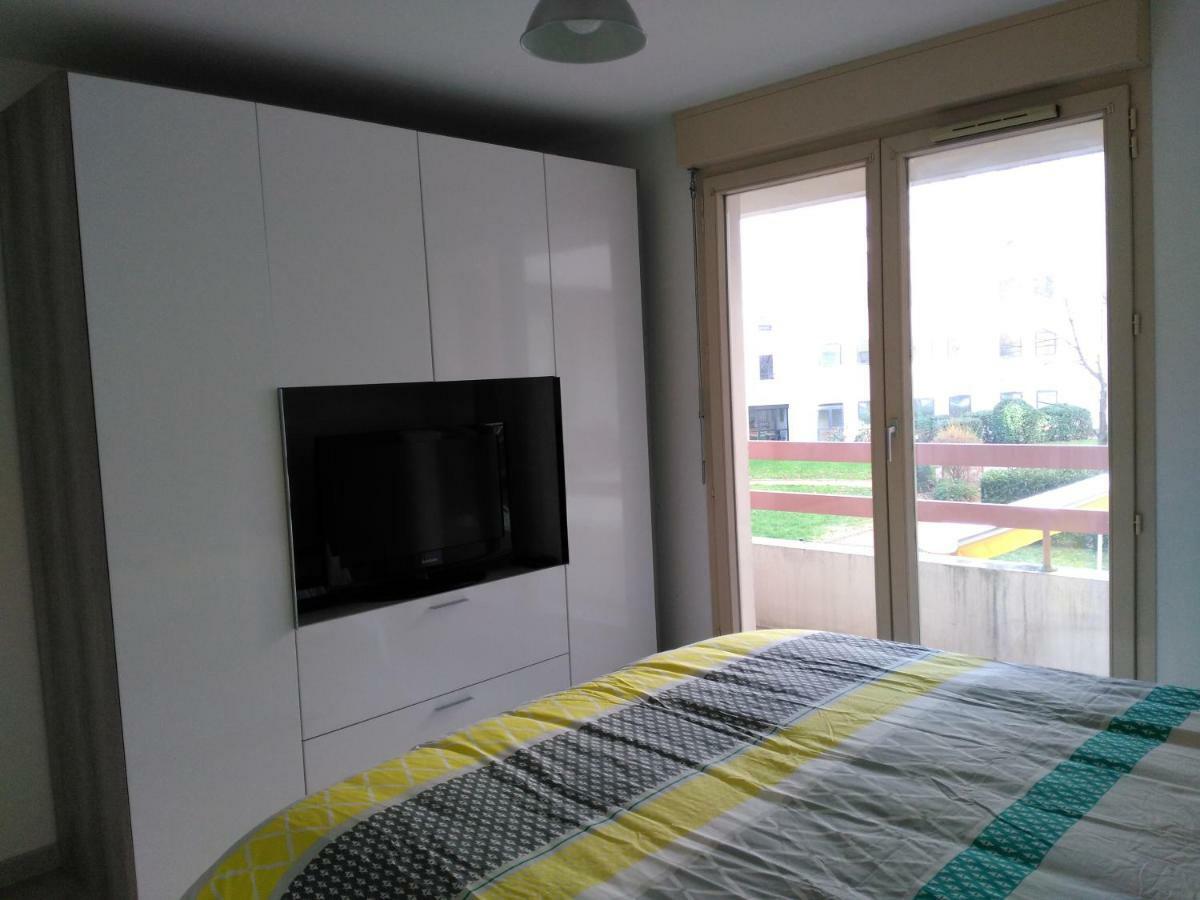 Bel Et Spacieux Appartement De 84 M² Avec Parking Tres Proche Du Metro Garibaldi ليون المظهر الخارجي الصورة